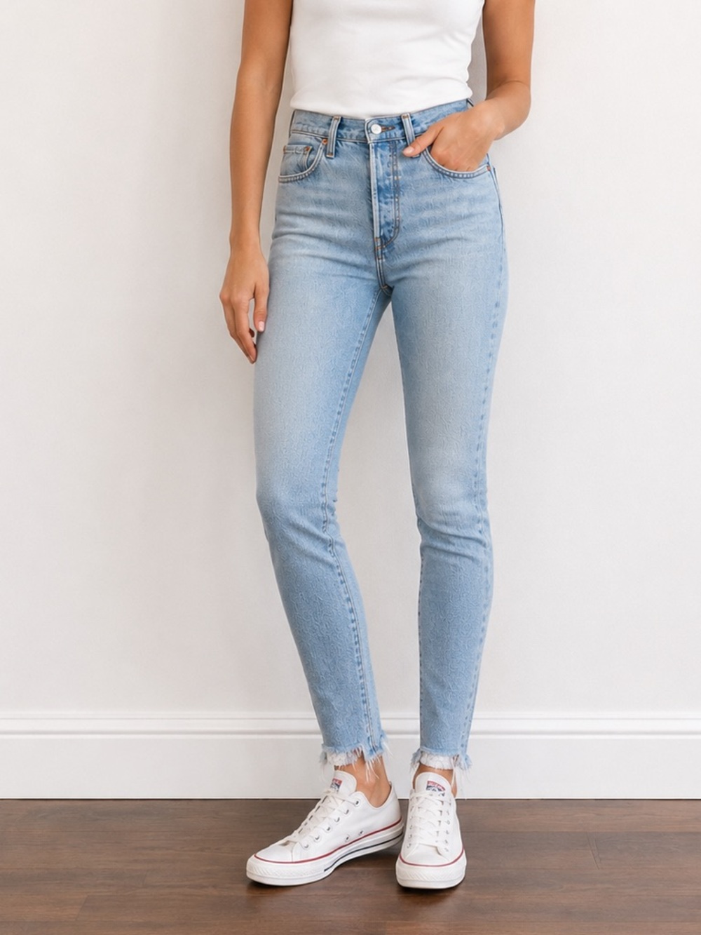 Levi’s 501 Skinny Jeans Light Wash Raw Hem High Rise Button Fly 27
